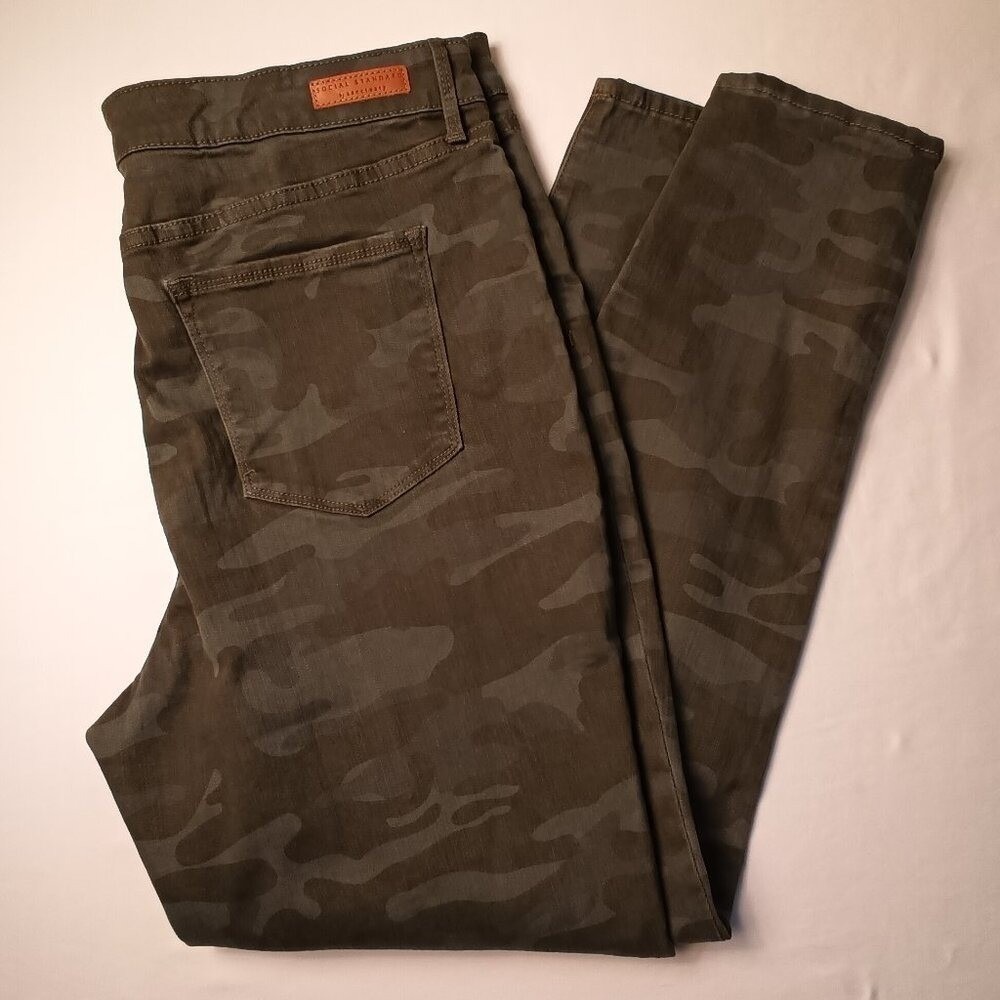 Social Standard Womens Camo High Rise Skinny Jeans Size 16/33 Olive Green Utiity